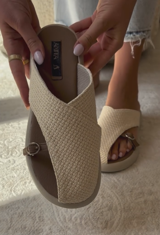 Woven breathable soft-soled sandals