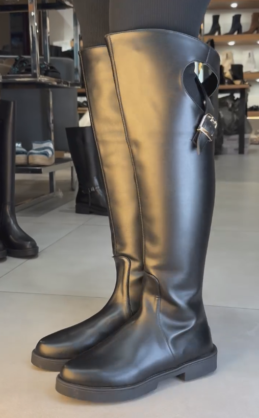 Black cross-strap leather high boots