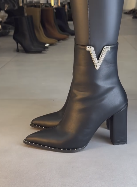 v silver diamond short leather boots