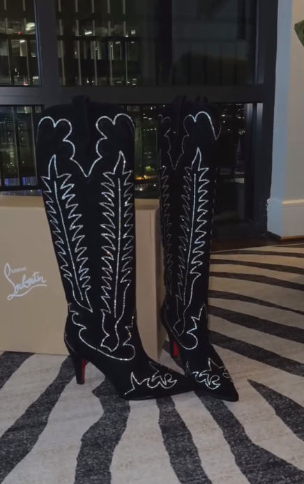 Silver sequined ribbon and black high boots