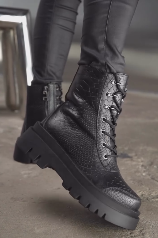 Black Warrior Texture Zippered Leather Boots