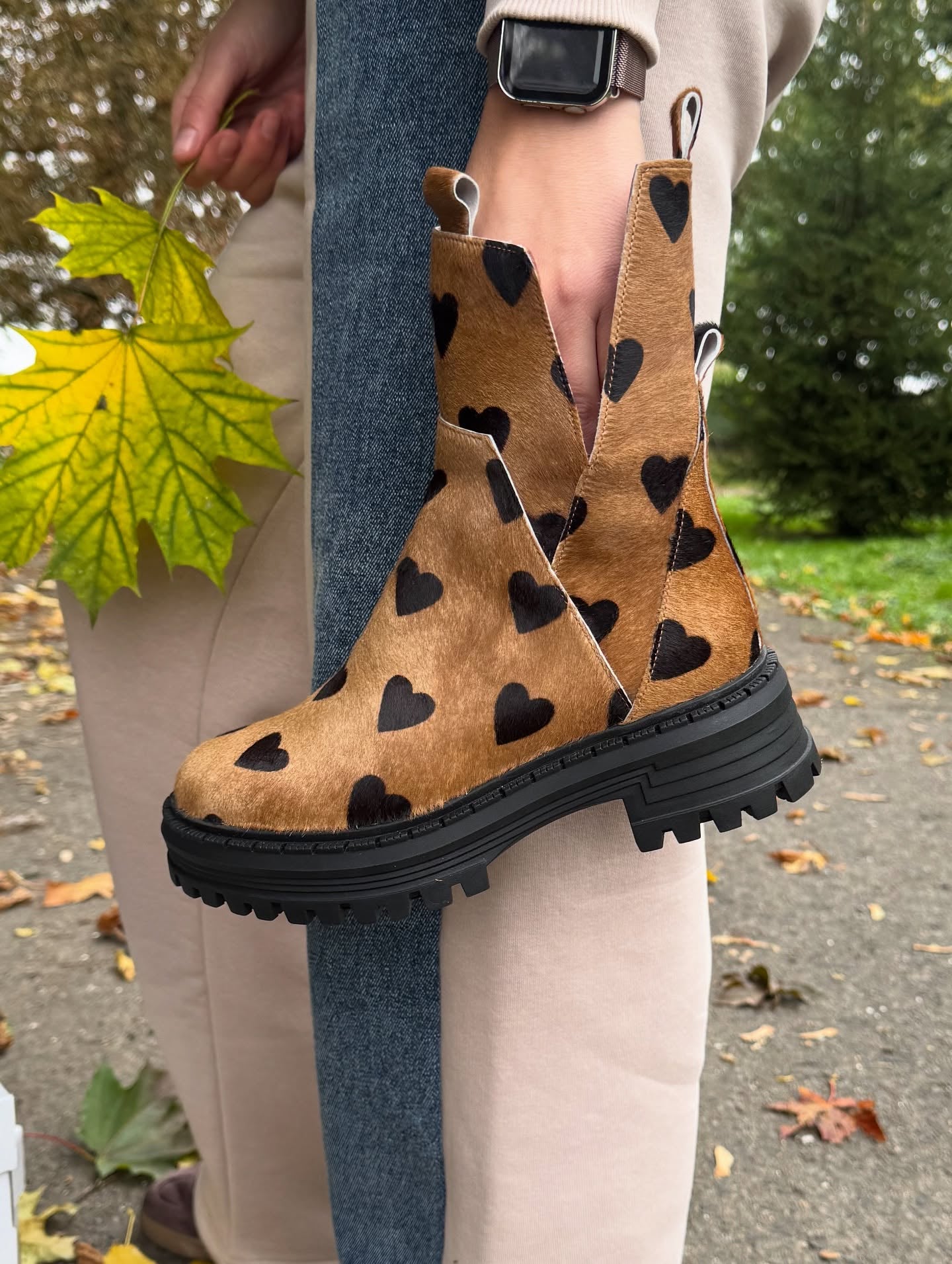 Black heart brown boots