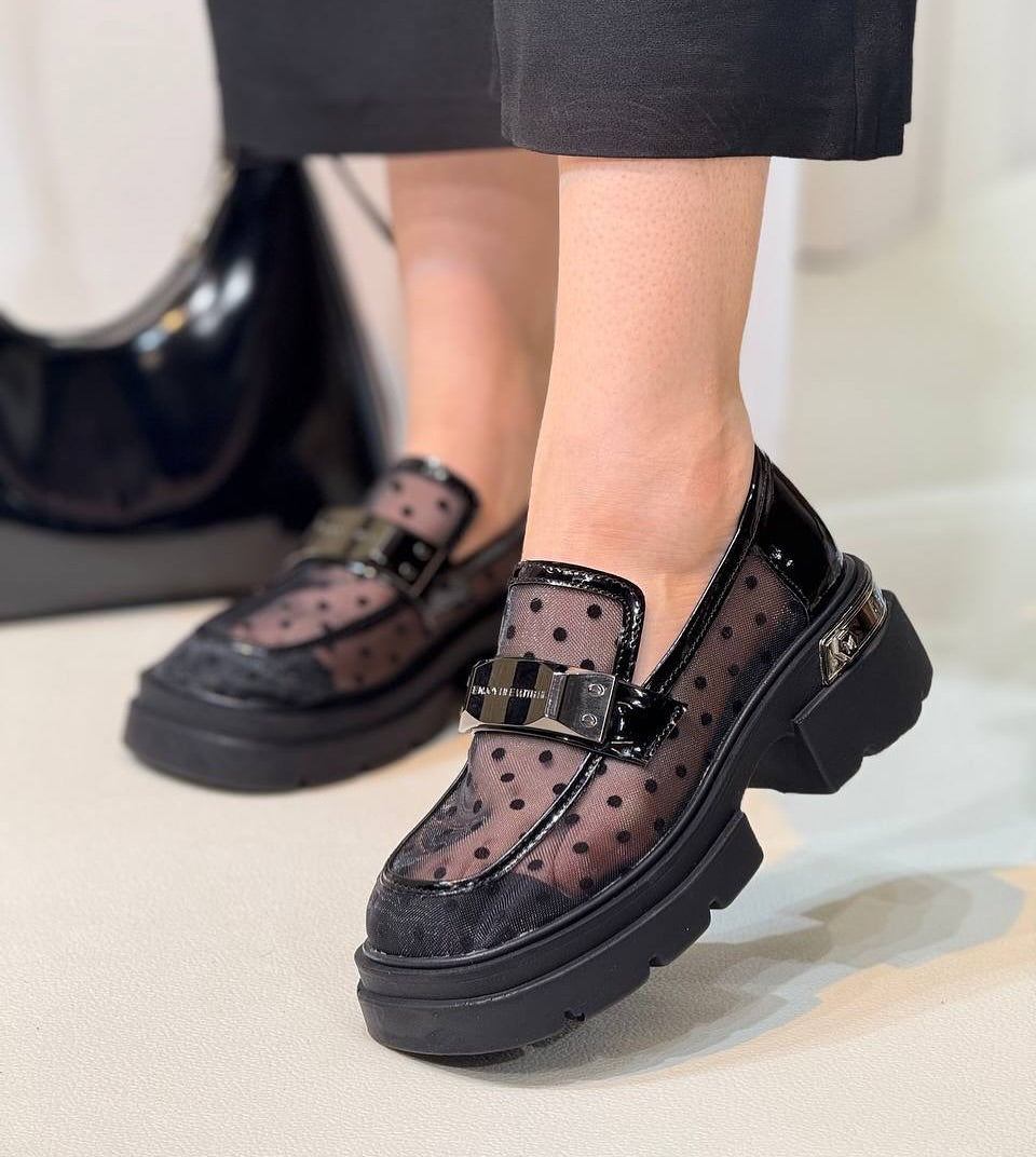 Lace-speckled transparent high-top soft-soled leather shoes