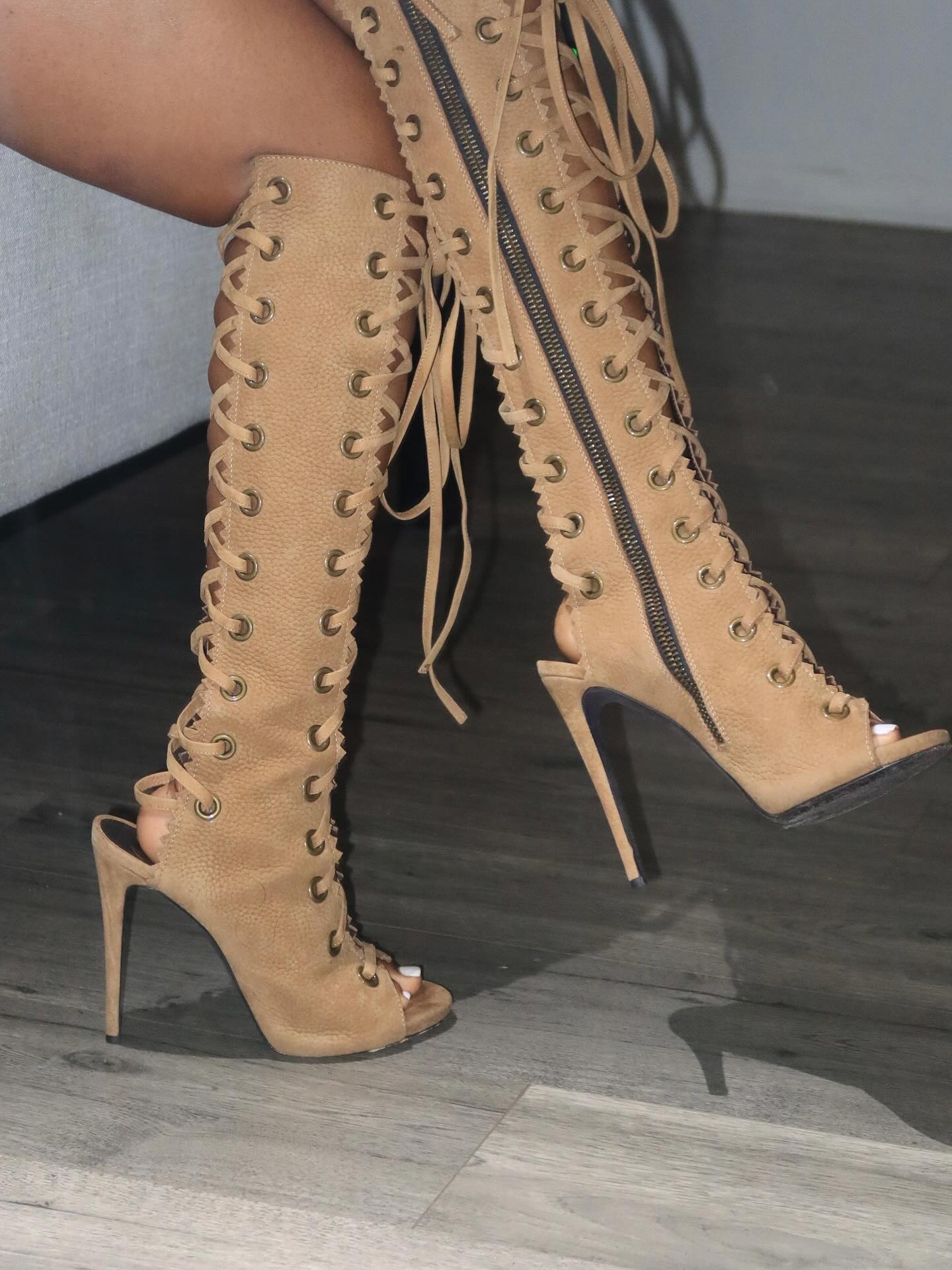 Khaki casual zip-up high boots