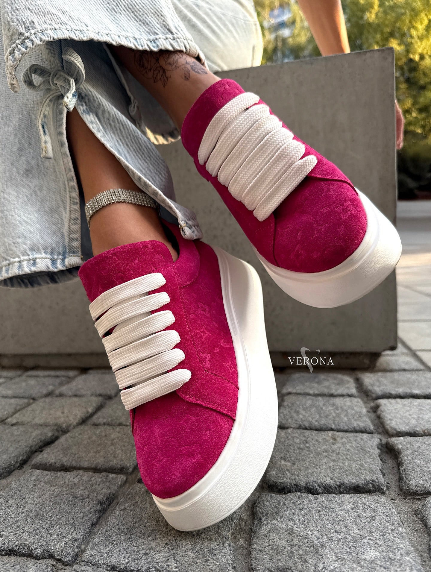 Printed suede soft-soled casual sneakers