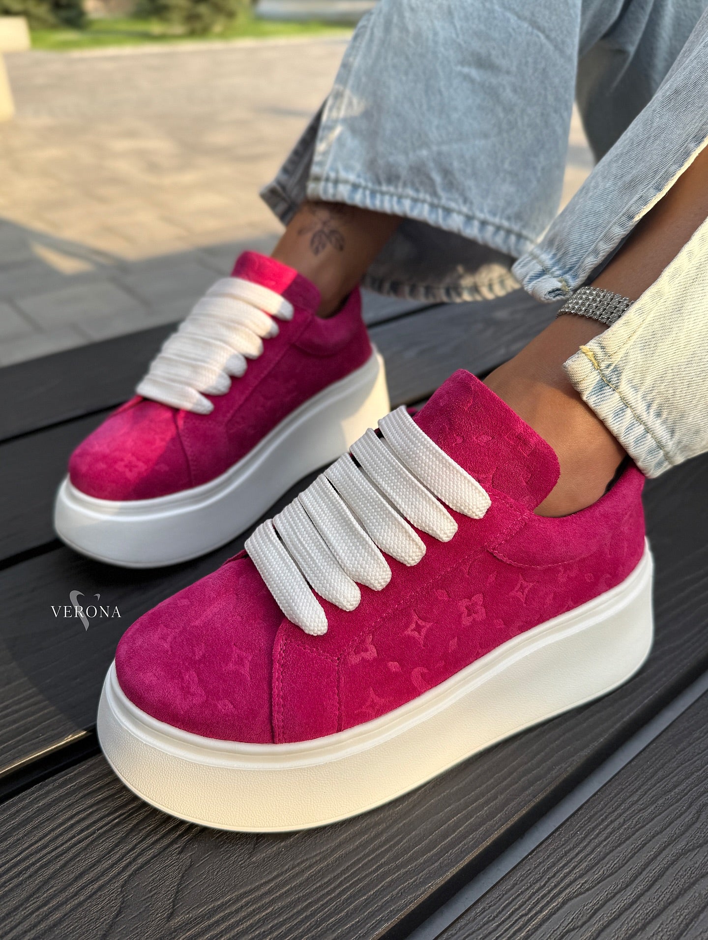 Printed suede soft-soled casual sneakers