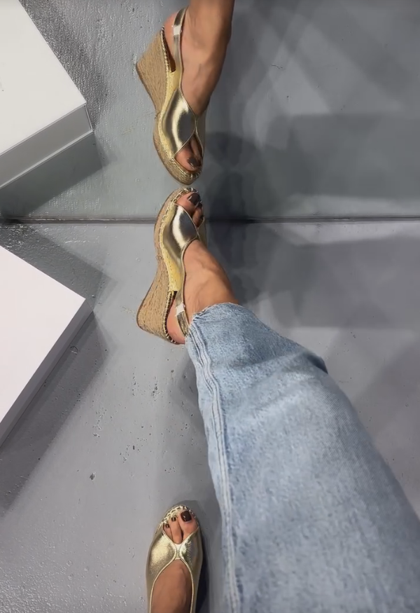 Gold and silver soft leather braided thick-heeled casual shoes