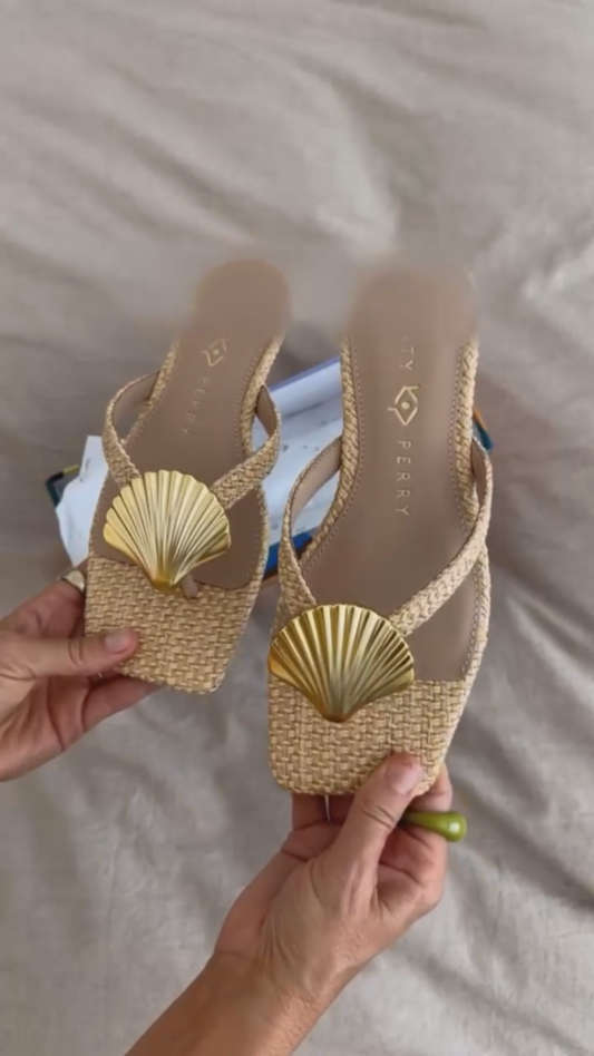 Gold shell woven low heels