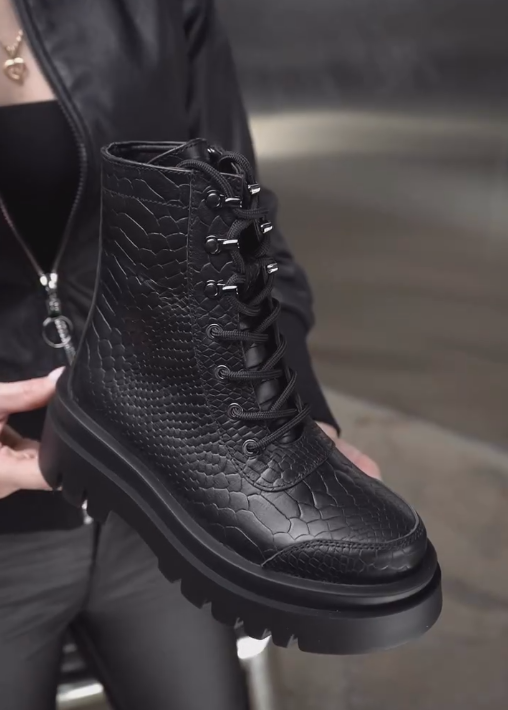 Black Warrior Texture Zippered Leather Boots