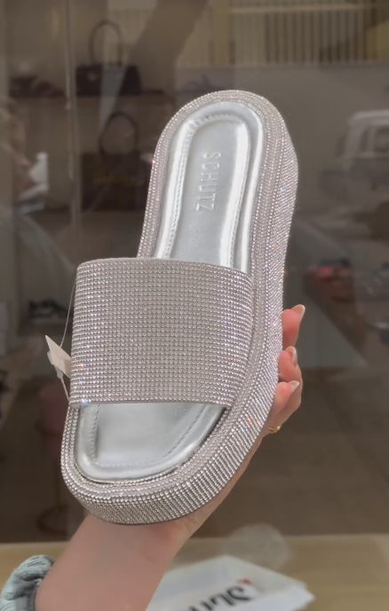 Glittery and rhinestone-embellished casual platform shoes