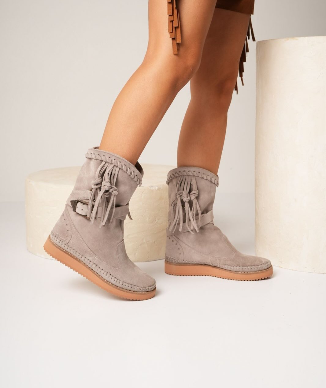 Three-color suede soft sole mid-tube boots