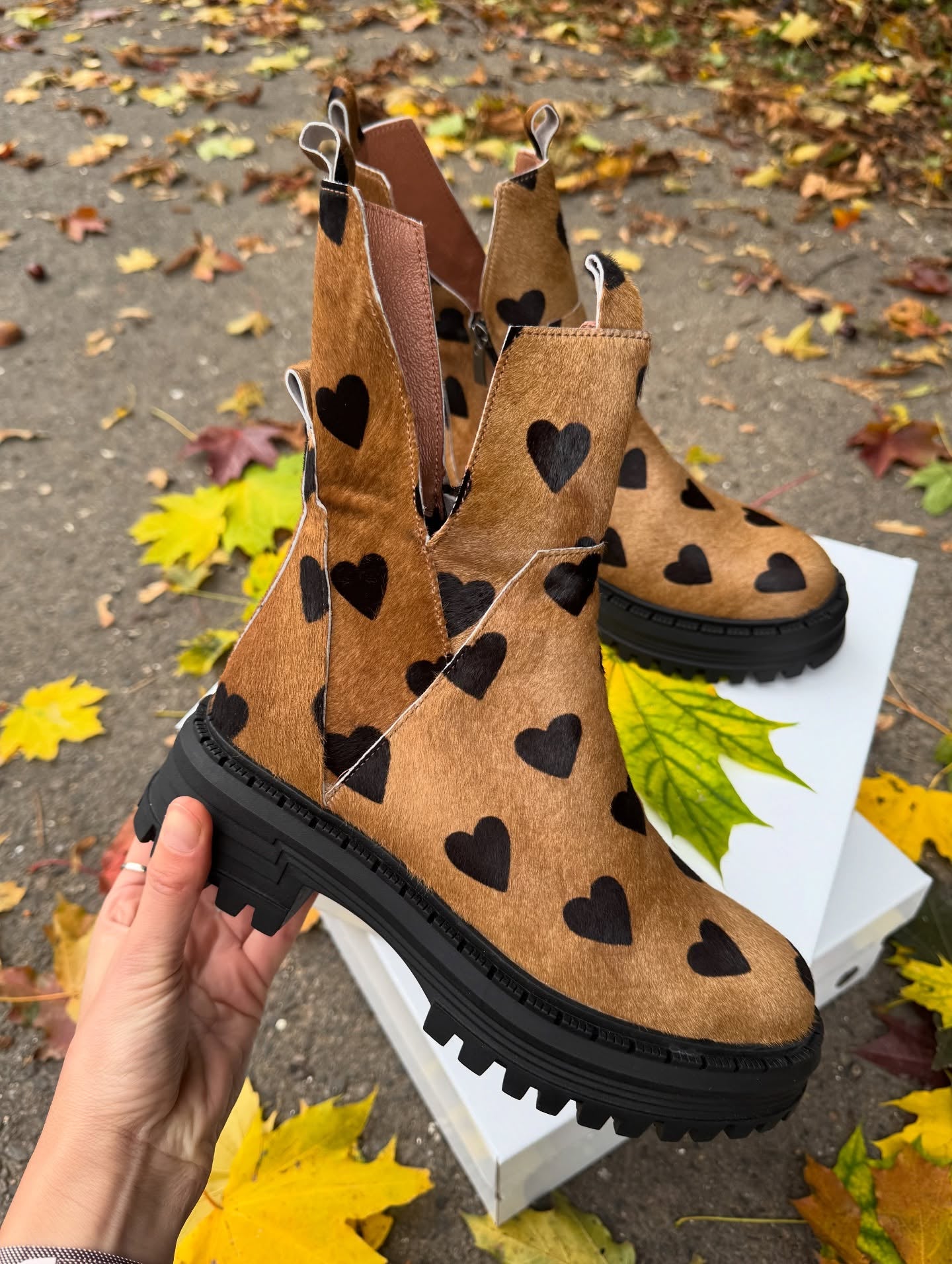 Black heart brown boots
