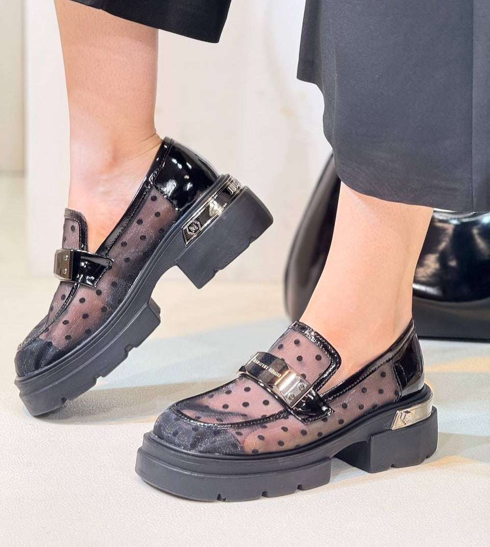 Lace-speckled transparent high-top soft-soled leather shoes
