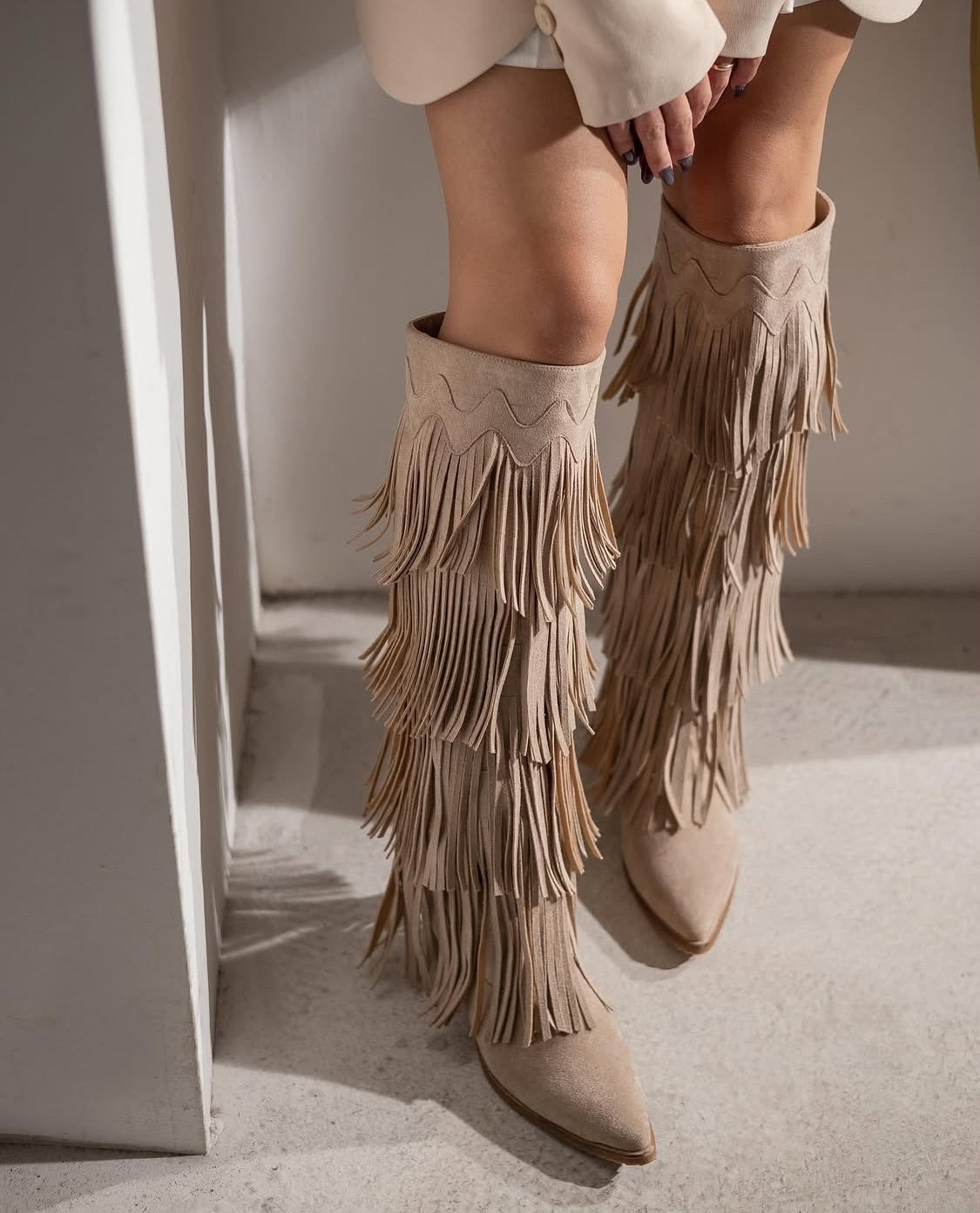 Tassel suede high boots